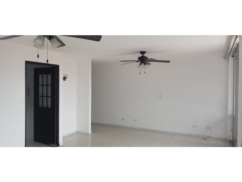 Venta de apartamento en Villa de Las Fuentes (Sun Tower I) GTA — foto 2