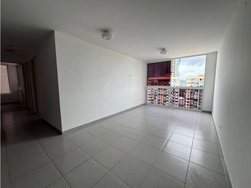 Venta de apartamento en El Bosque (Aviñón Towers) GTA — foto 2