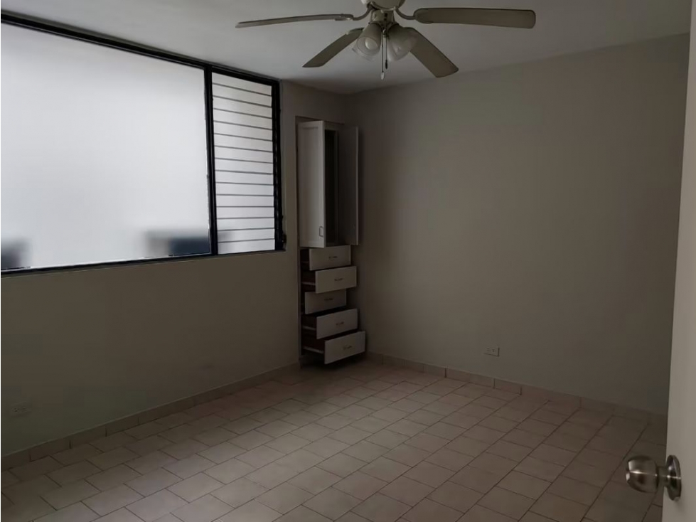 Venta de o alquila apartamento en Marbella (Coral Plaza) GTA — foto 2
