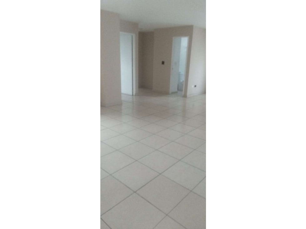 Venta de apartamento en El Cangrejo (Dali Tower) GTA — foto 2