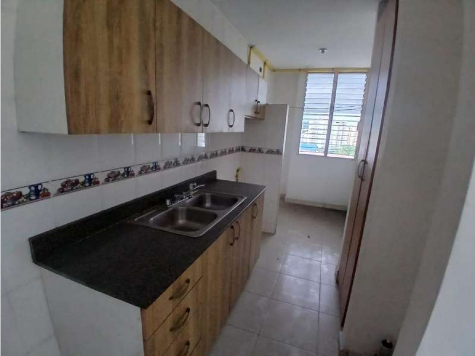 Venta de apartamento en Betania (Colonial Towers) GTA — foto 2