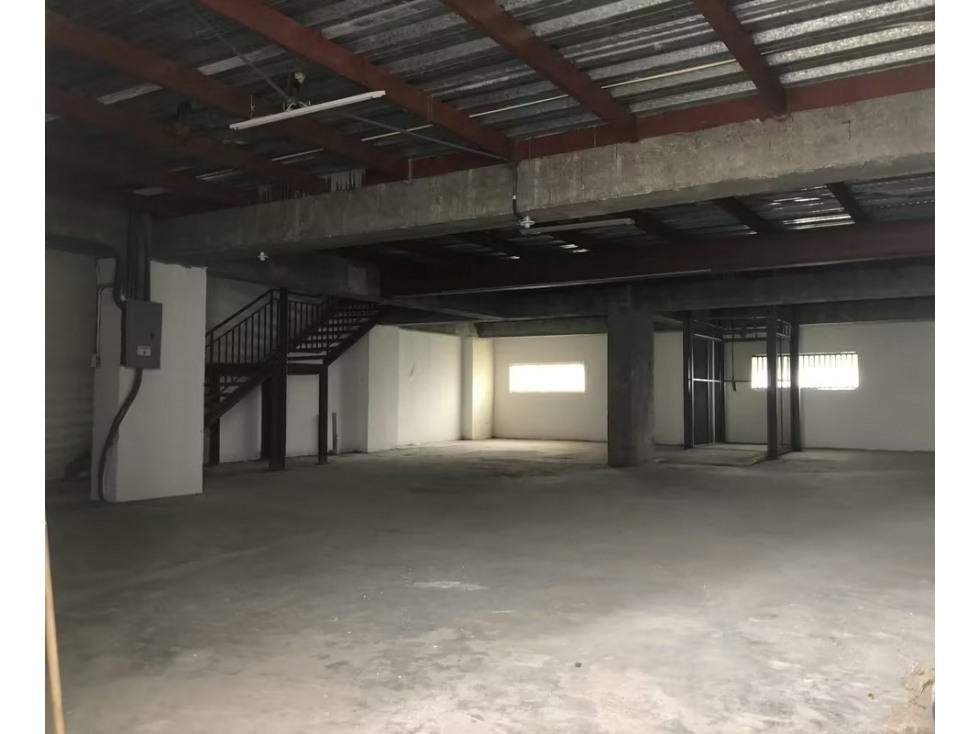 Venta de tres bodegas en El Dorado (Villa de Las Fuentes) GTA — foto 2