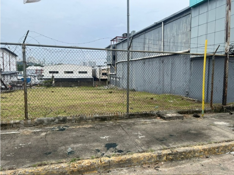 Venta de terreno comercial/industrial en Avenida Ricardo J Alfaro GTA — foto 2