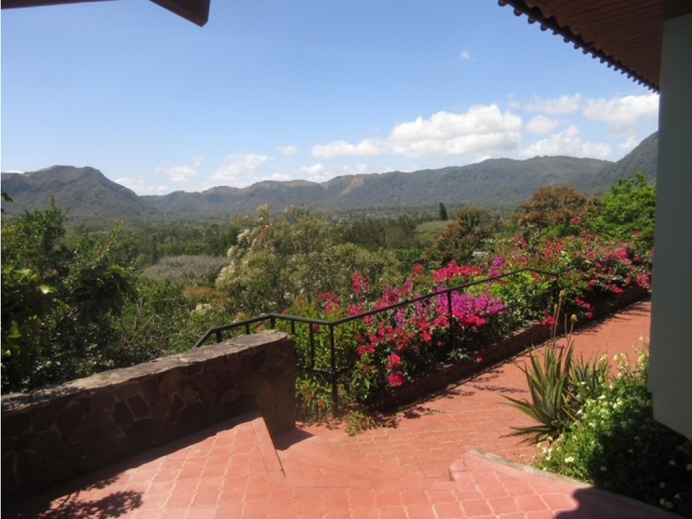 Venta de espectacular residencia en El Valle de Antón GTA - 2