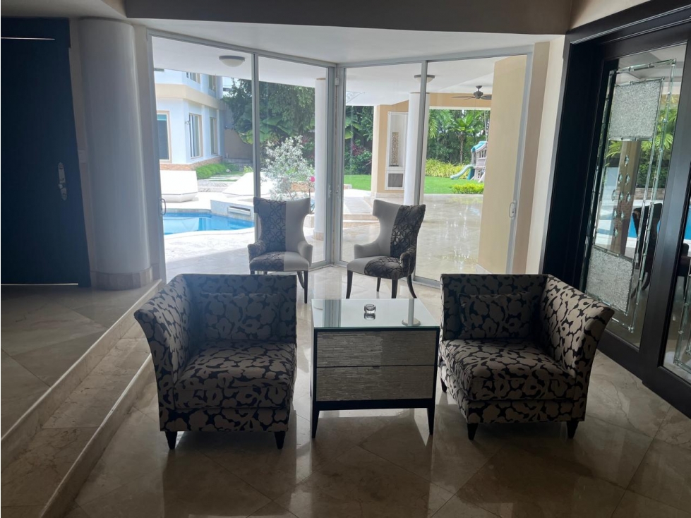 Venta de casa en Altos del Golf GTA - 2