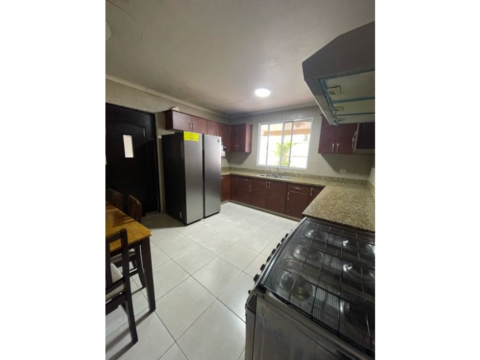 Venta de casa en Chanis (Castel Novo) GTA — foto 5