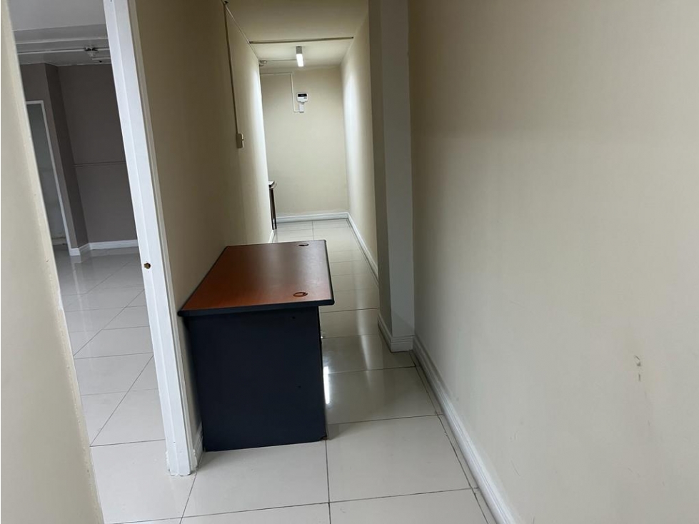 Venta de local comercial/oficina en Hato Pintado (Plaza Agora) GTA — foto 4
