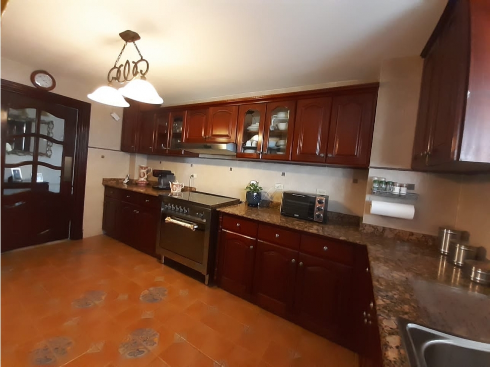Venta de apartamento en Obarrio (Eden Roc) GTA