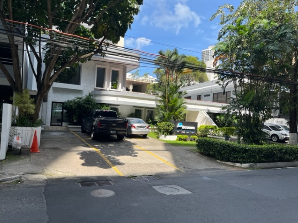 Venta de casa comercial (oficina) en Obarrio (GTA) - 3