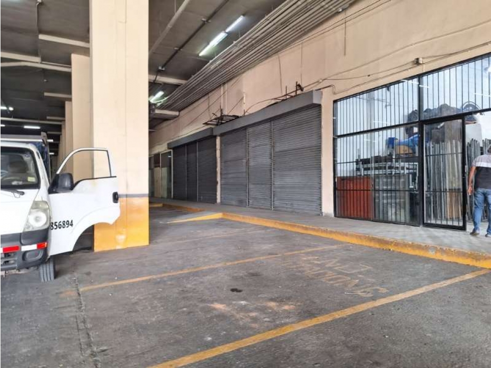 Venta de local comercial en Pueblo Nuevo (Gran Estación de SM) GTA - 3