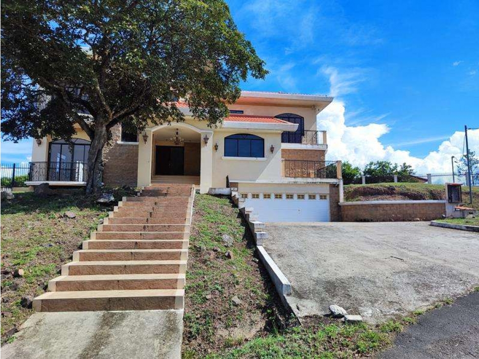 Venta de casa en Chitré (Marejobo) GTA - 3