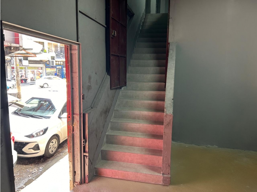 Alquiler de bodega en Calidonia GTA — foto 3