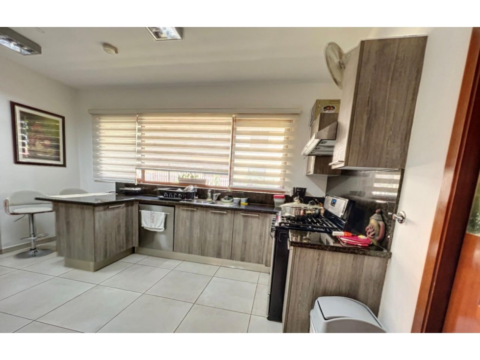 Venta de casa en Clayton (Senderos de Camino de Cruces) GTA — foto 3