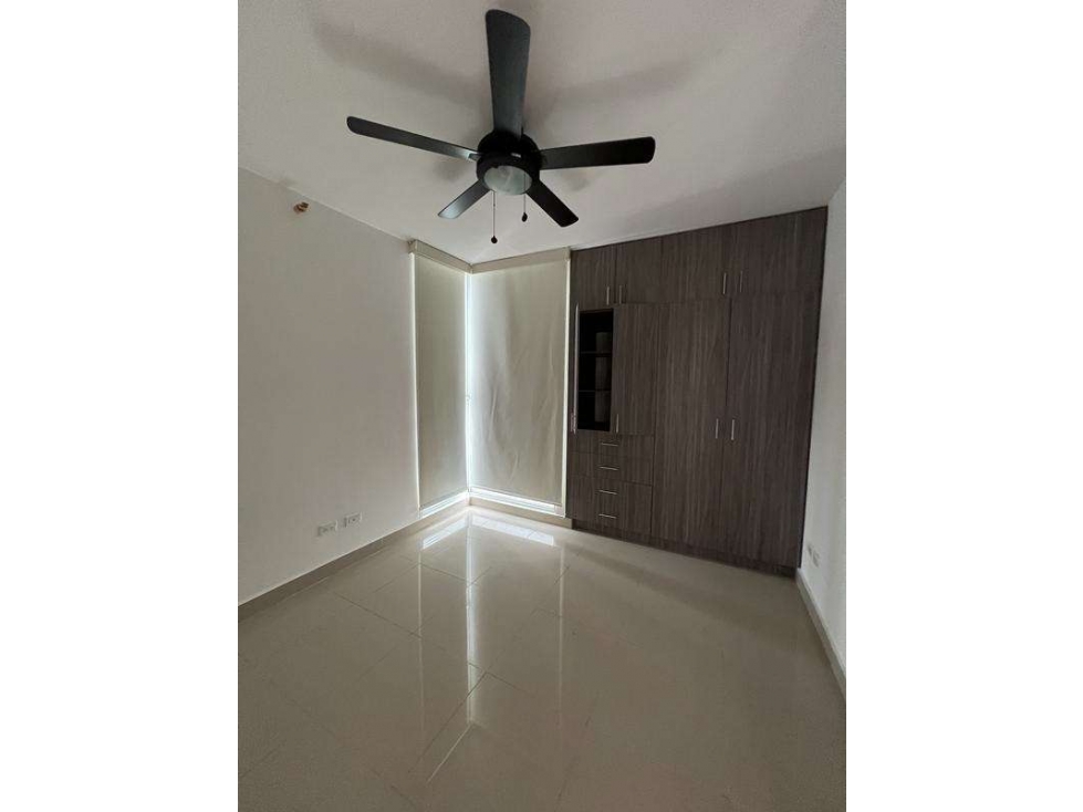 Venta de apartamento en Carrasquilla (Residencias del Sol) GTA — foto 3