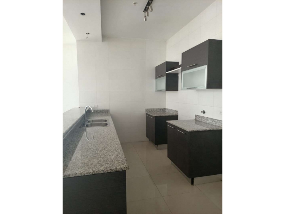 Venta de apartamento en San Francisco (Quadrat) GTA — foto 3