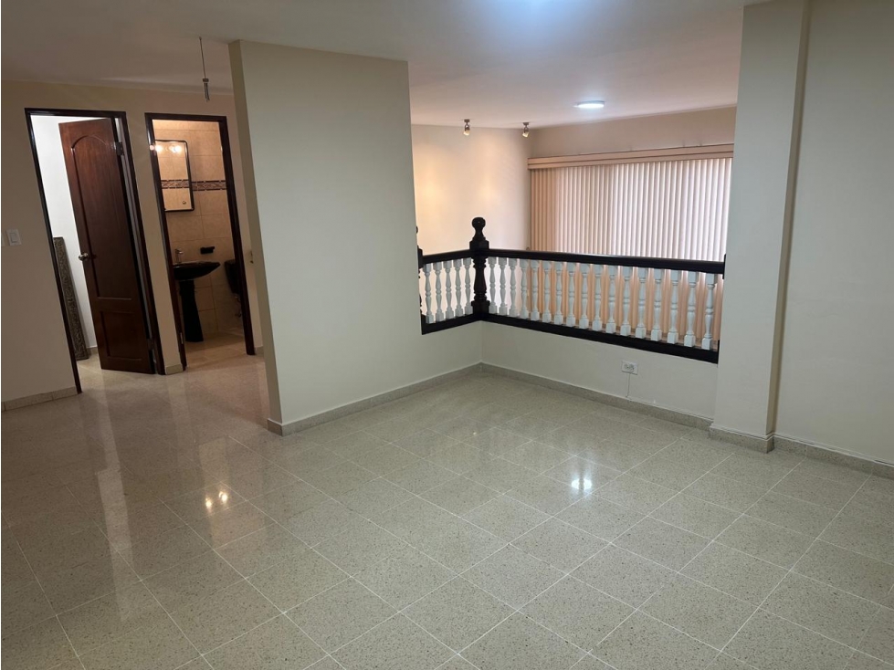 Venta de casa en Dos Mares (Betania) GTA — foto 3