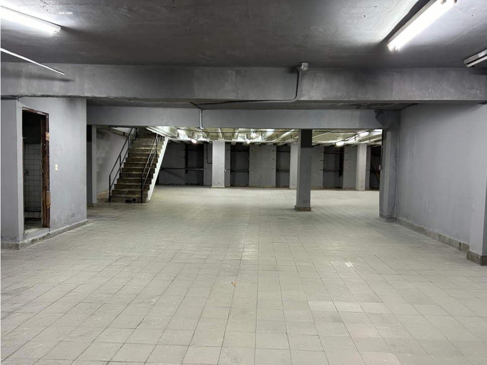 Alquiler de bodega en Calidonia GTA — foto 4