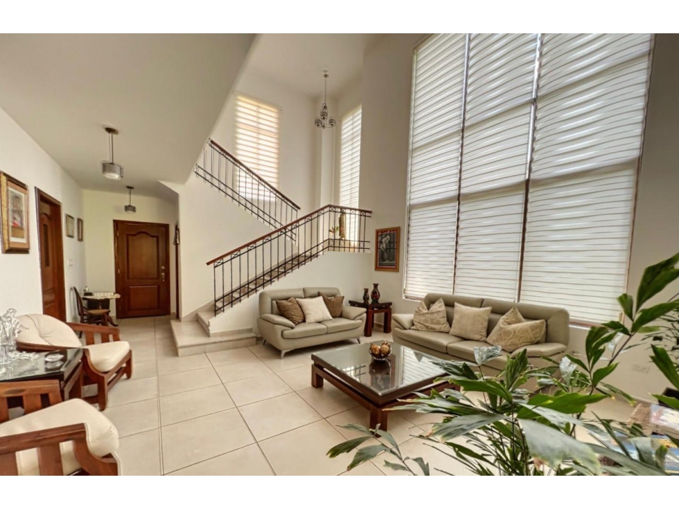 Venta de casa en Clayton (Senderos de Camino de Cruces) GTA — foto 4