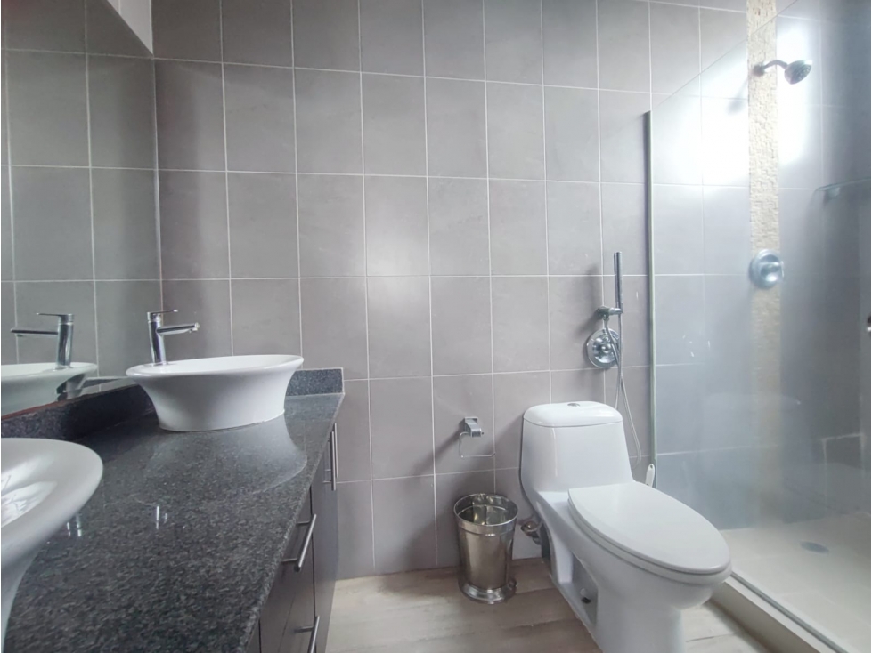Venta de apartamento en San Francisco (Harmony) GTA — foto 4