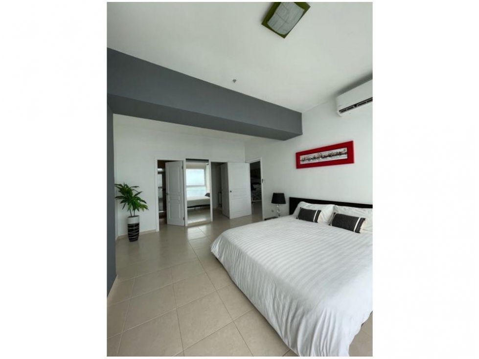 Venta de apartamento en Avenida Balboa (Vista Marina) GTA — foto 4