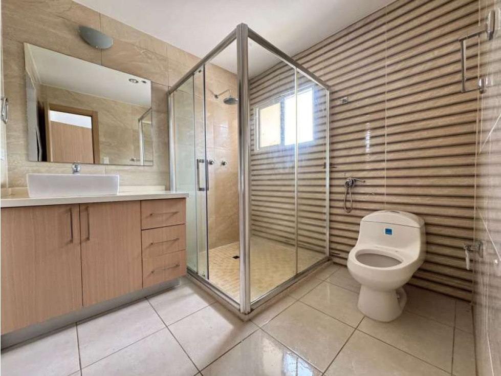 Venta de duplex en Paseo del Norte (PH Aventura) GTA - 4