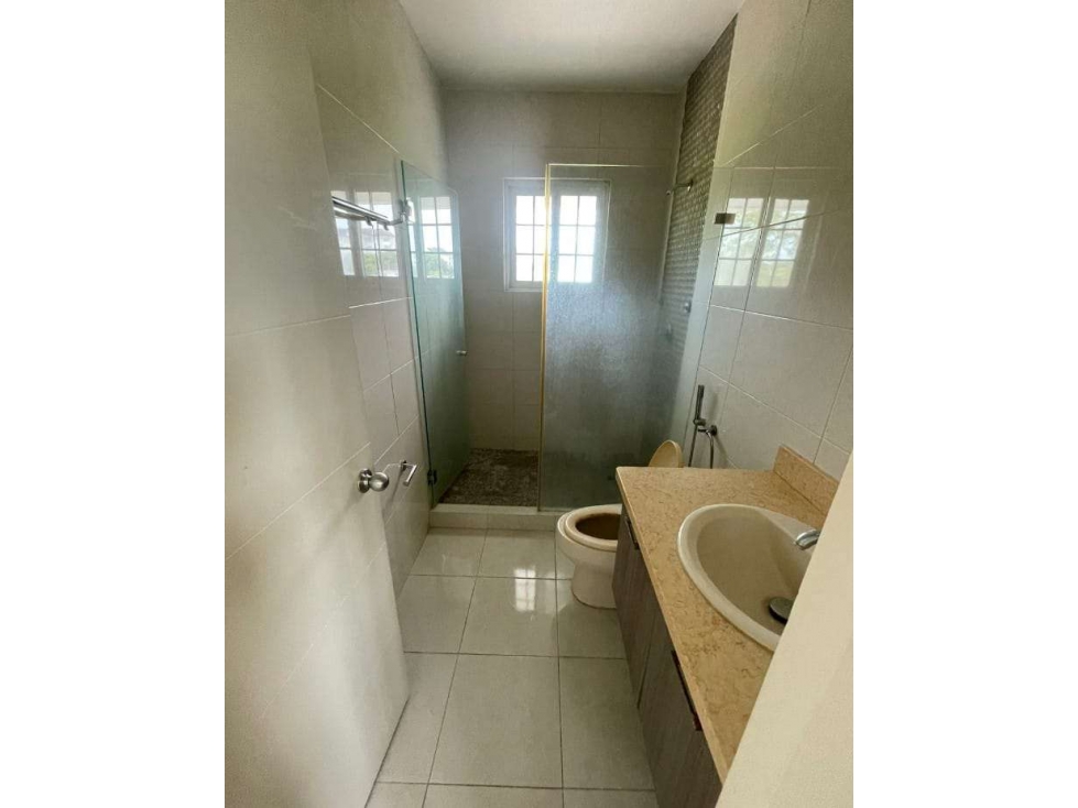 Venta de casa en Bijao (Miraflores) GTA - 4