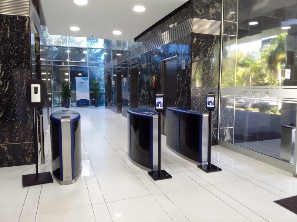 Venta de oficina en Costa del Este (Capital Plaza) GTA — foto 4