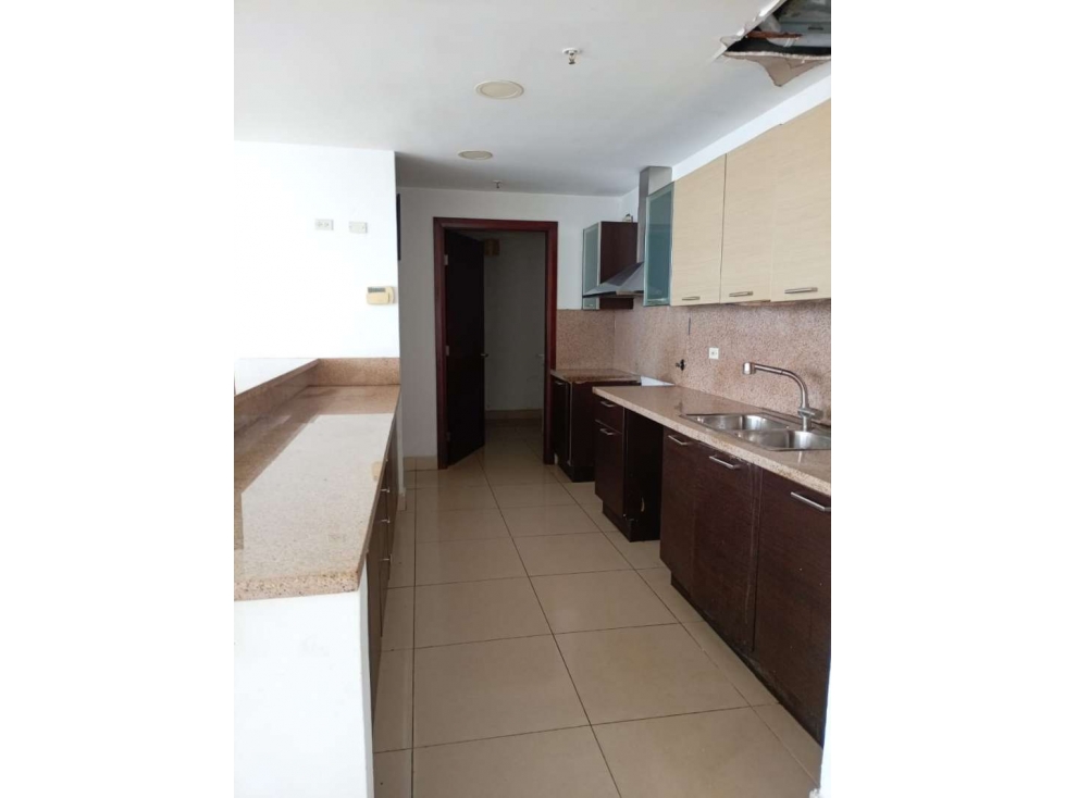 Venta de apartamento en Punta Pacífica (Dupont) GTA — foto 4