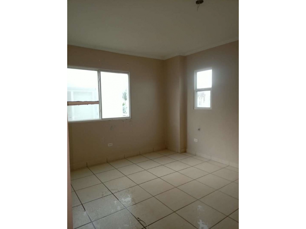 Venta de casa en Brisas del Golf Norte (PH Augusta) GTA — foto 4