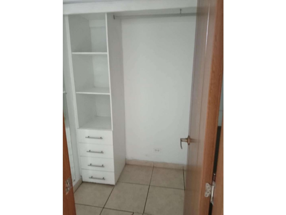 Venta de apartamento en Pueblo Nuevo (Victoria Hills) GTA — foto 4
