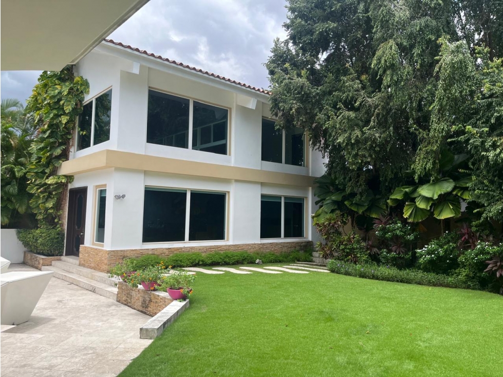 Venta de casa en Altos del Golf GTA - 5