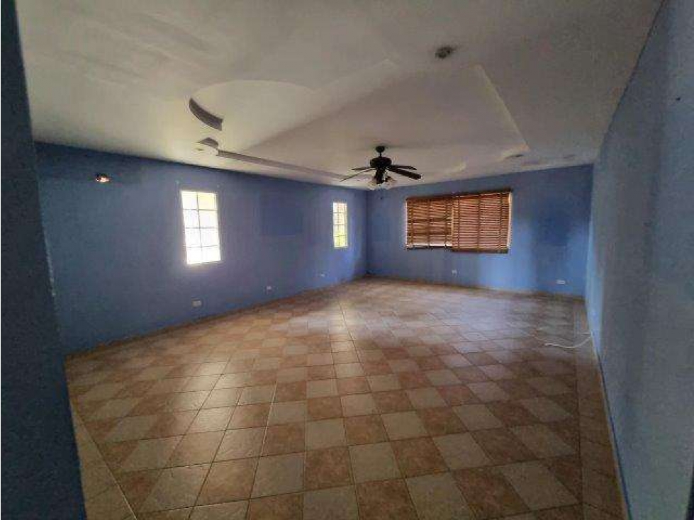 Venta de casa en Coronado (Club de Golf) GTA - 6