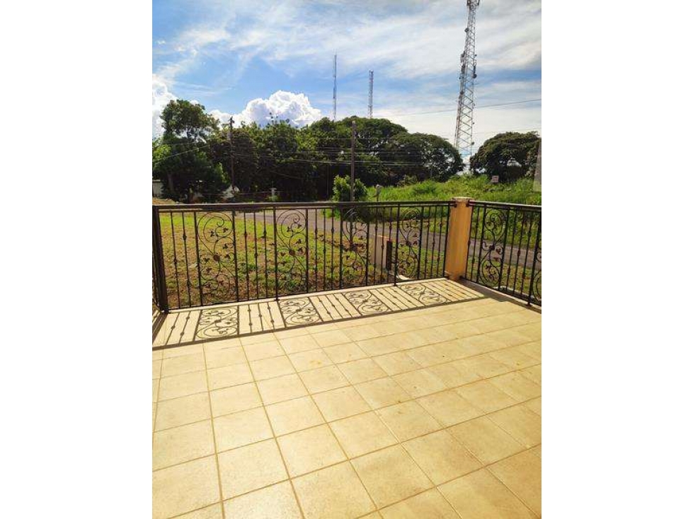 Venta de casa en Chitré (Marejobo) GTA - 6