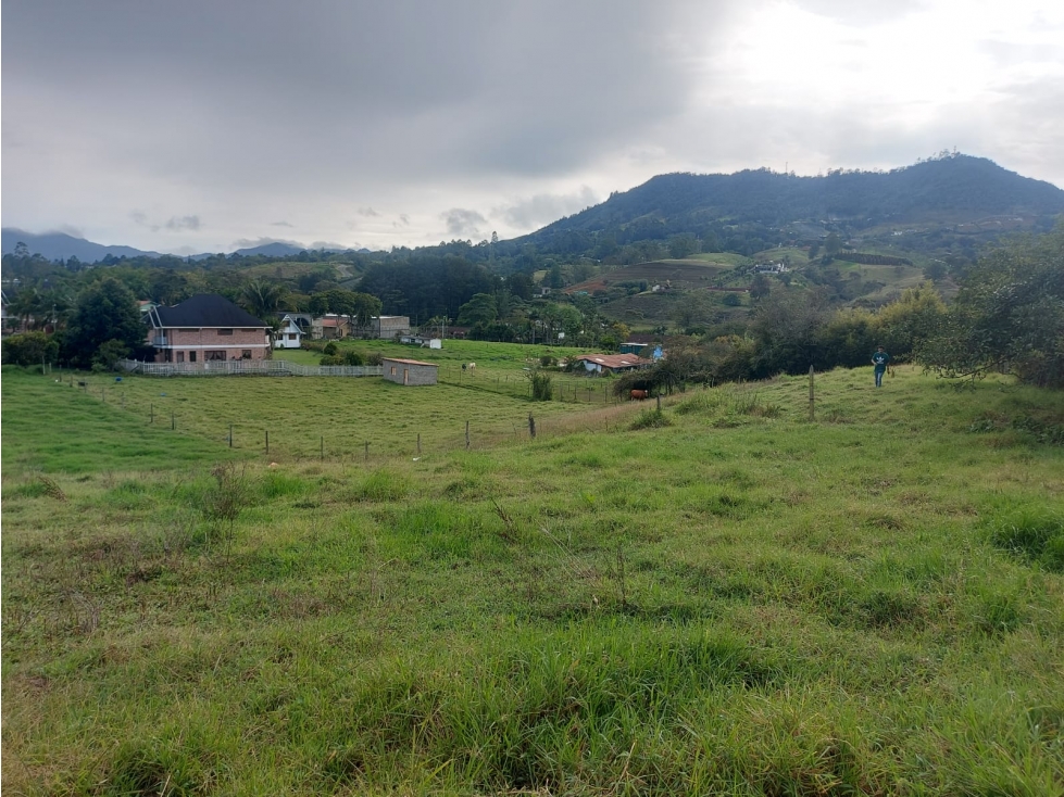 Lote para la venta vía la ceja cerca de vía principal y plano — foto 4