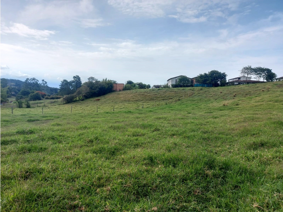 Lote para la venta vía la ceja cerca de vía principal y plano — foto 3