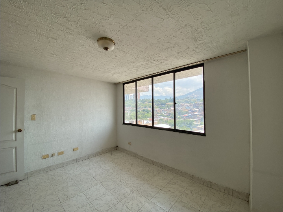 VENTA APARTAMENTO DUPLEX MIRAFLORES OESTE — foto 6