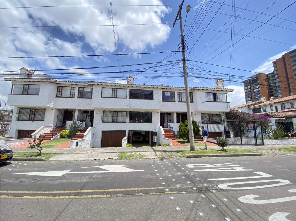 VENDO CASA CONJUNTO SANTA FE DE ILARCO - BOGOTA