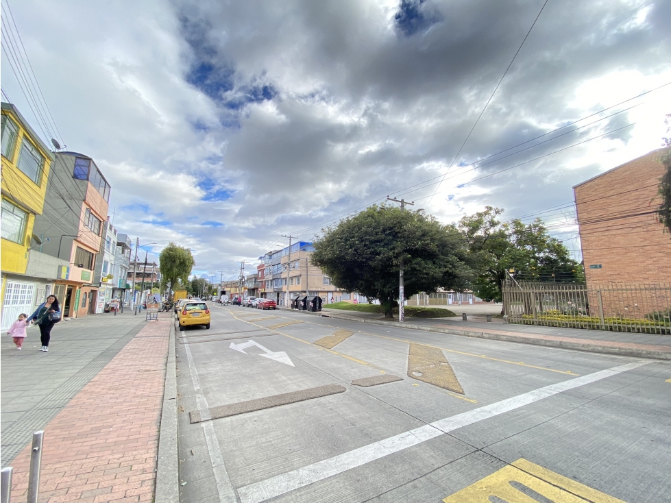 VENDO APARTAMENTO BARRIO MOLINOS DEL VIENTO - BOGOTA — foto 3