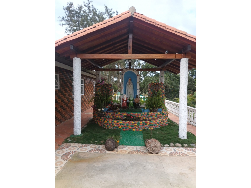 Oportunidad. Vendo hermosa Finca en La Mesa de los Santos. (Linderos) - 3