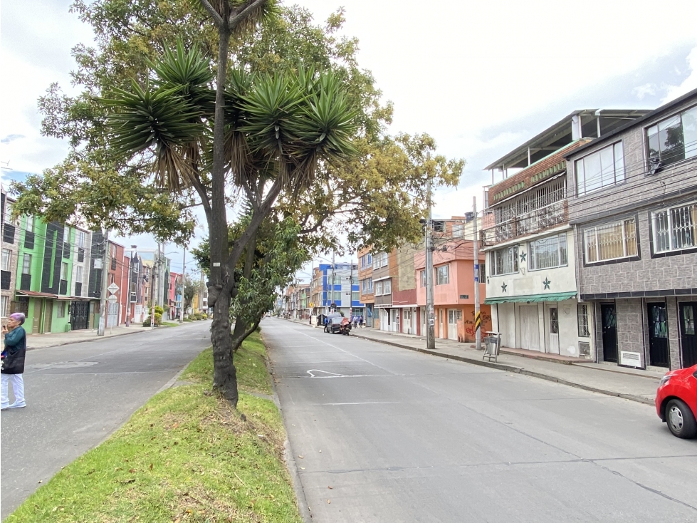 VENDO CASA BARRIO GARCES NAVAS - BOGOTA — foto 3