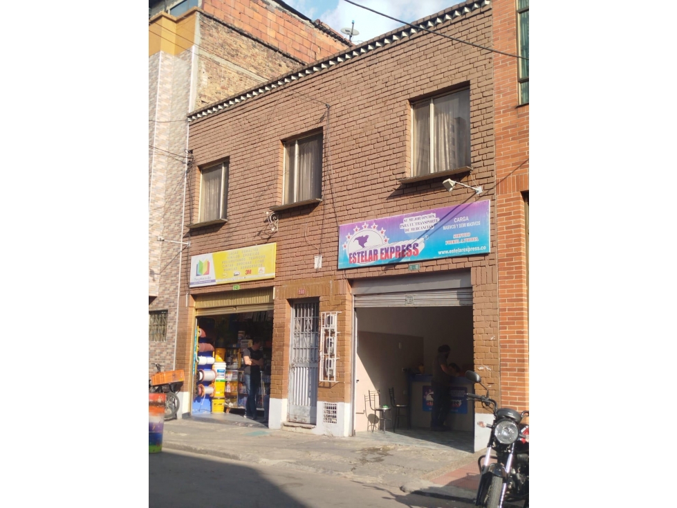 VENDO CASA BOGOTA RICAURTE/ LOS MARTIRES