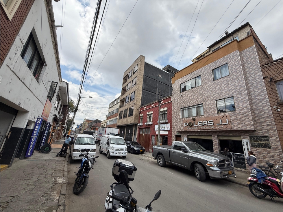 VENDO CASA BOGOTA RICAURTE/ LOS MARTIRES — foto 3