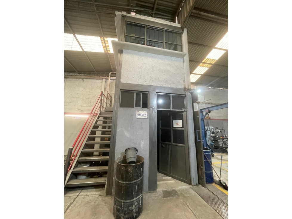 NAVE 300M2 CON 0FICINAS 60M2 TULTEPEC CERCA CTO MEXIQUENSE - 5
