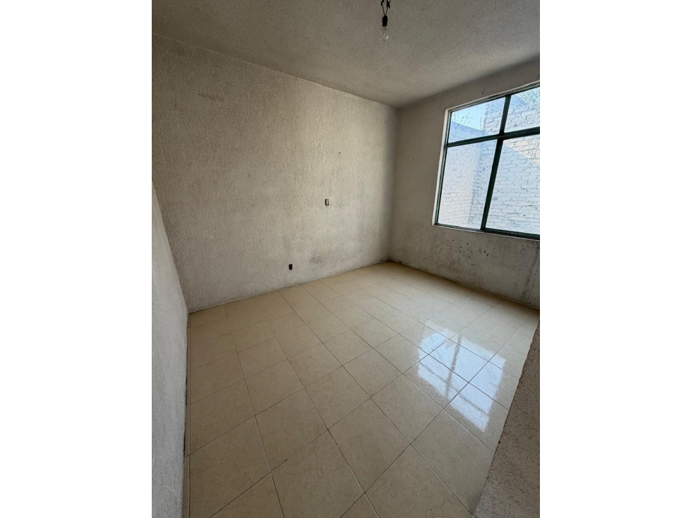 CASA 180M2 EN ESQUINA A 5MIN CENTRAL DE ABASTOS ECATEPEC - 6