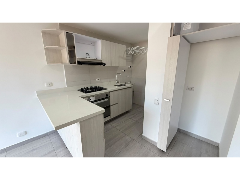 Arriendo Apartaestudio 38m2 Niza — foto 4