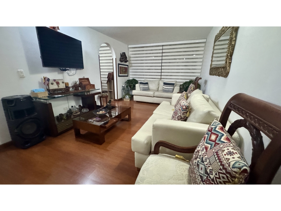 VENDO APARTAMENTO VICTORIA NORTE
