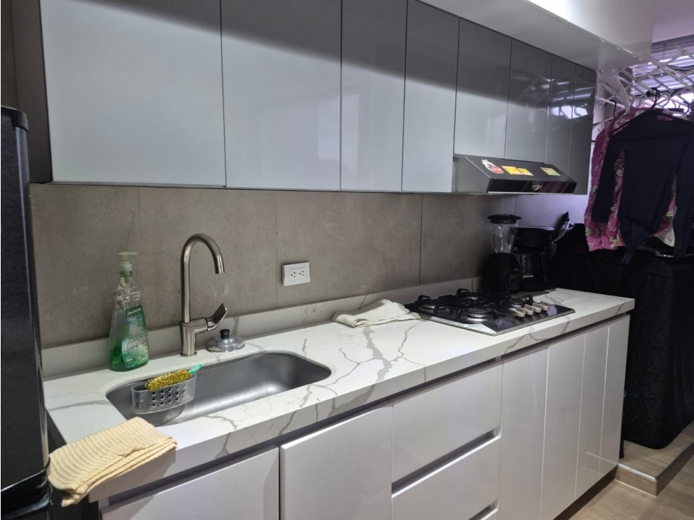 VENDO APARTAMENTO MIRANDELA 62M2 — foto 2