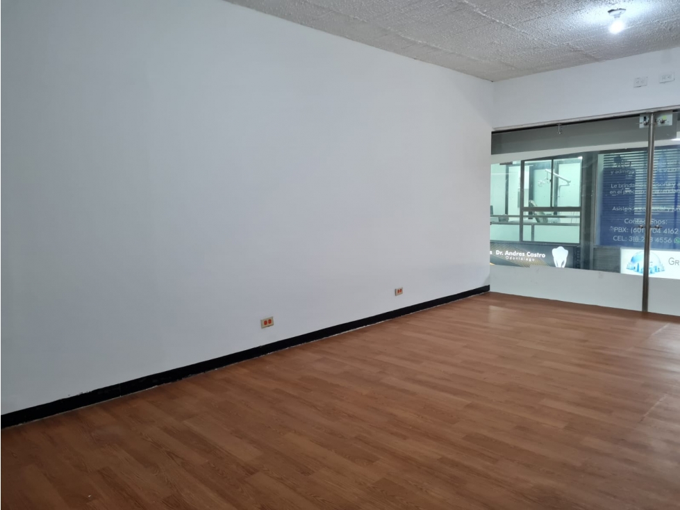 ARRIENDO LOCAL CEDRITOS CENTRO COMERCIAL - 6