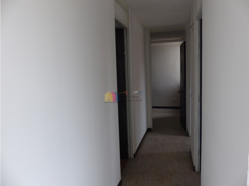 ARRIENDO HERMOSO APARTAMENTO EN AGRUPACION MOMPOS / MAIPORE SOACHA — foto 4