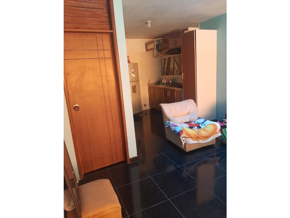 VENTAS DE HERMOSA CASA EN BOSA EL JARDIN — foto 3